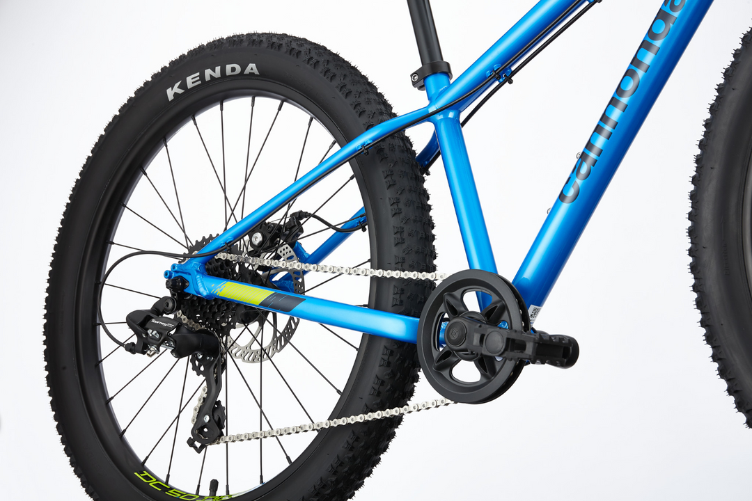NboyCannondale cujo 24インチ 2021 Cannondale Kids Cujo 24+ Bike - Reviews, Comparisons